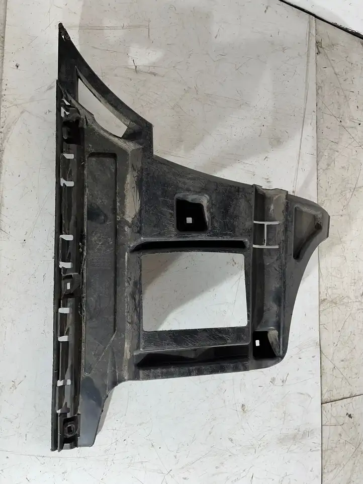 Volvo V70 (2000 - 2004) 08693383 Кронштейн заднего бампера — фото 2