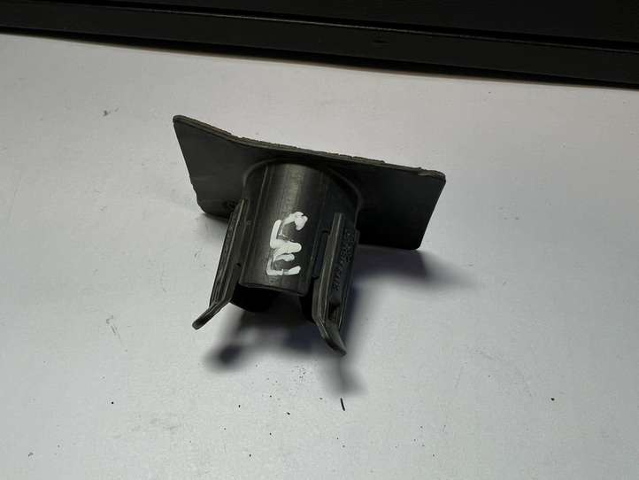 Audi A3/S3 8P (2004 - 2008)  8P4919289 Кронштейн заднего датчика парковки (PDC)