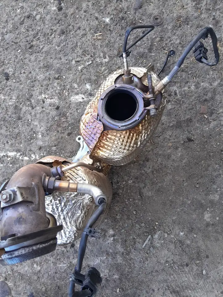 Toyota Avensis T270 (2015 - 2018) 82209087 Катализатор / DPF / FAP — фото 3