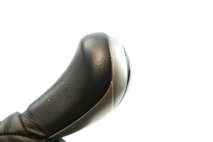BMW 3 E92 E93 (2005 - 2014)  2283706 Отделка рычага переключения передач (кожа, головка)