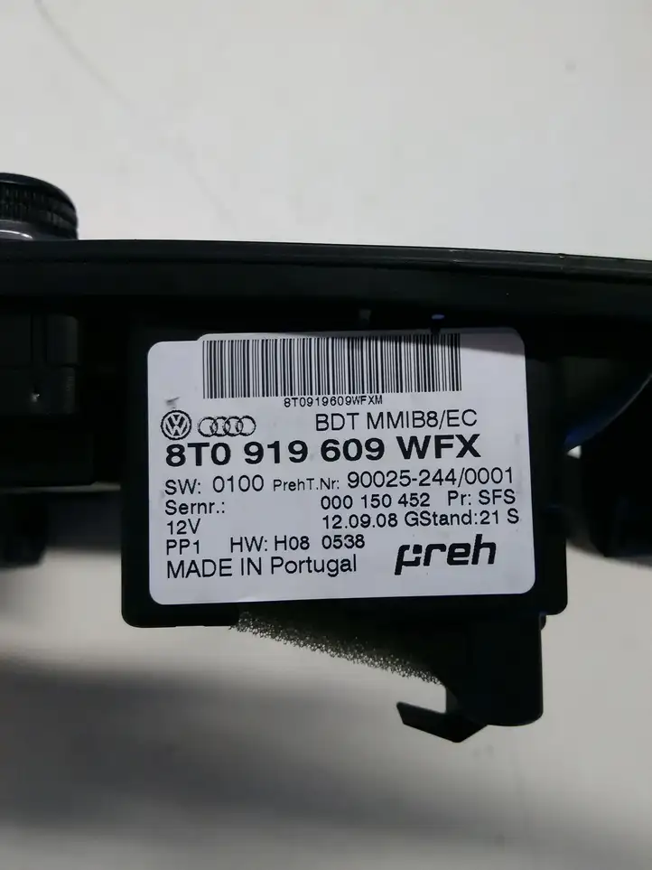 Audi A5 8T 8F (2007 - 2011) 8T0919609WFX Контроллер мультимедийной системы — фото 2