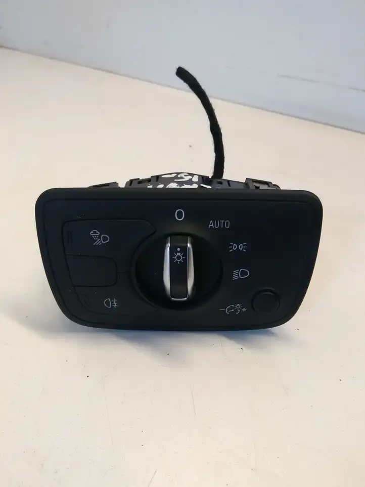 Audi A6 Allroad C7 (2014 - 2018) 4G0941531BE Включатель фонарей — фото 1