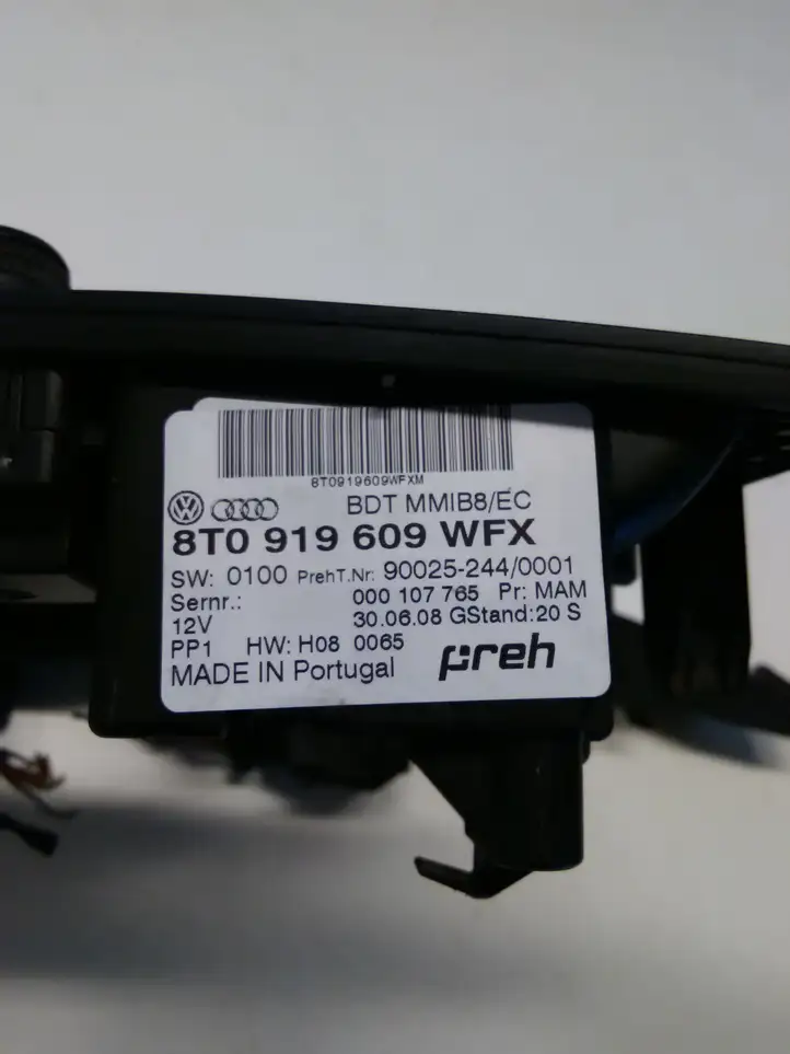 Audi A4 S4 B8 8K (2007 - 2011) 8T0919609WFX Контроллер мультимедийной системы — фото 2