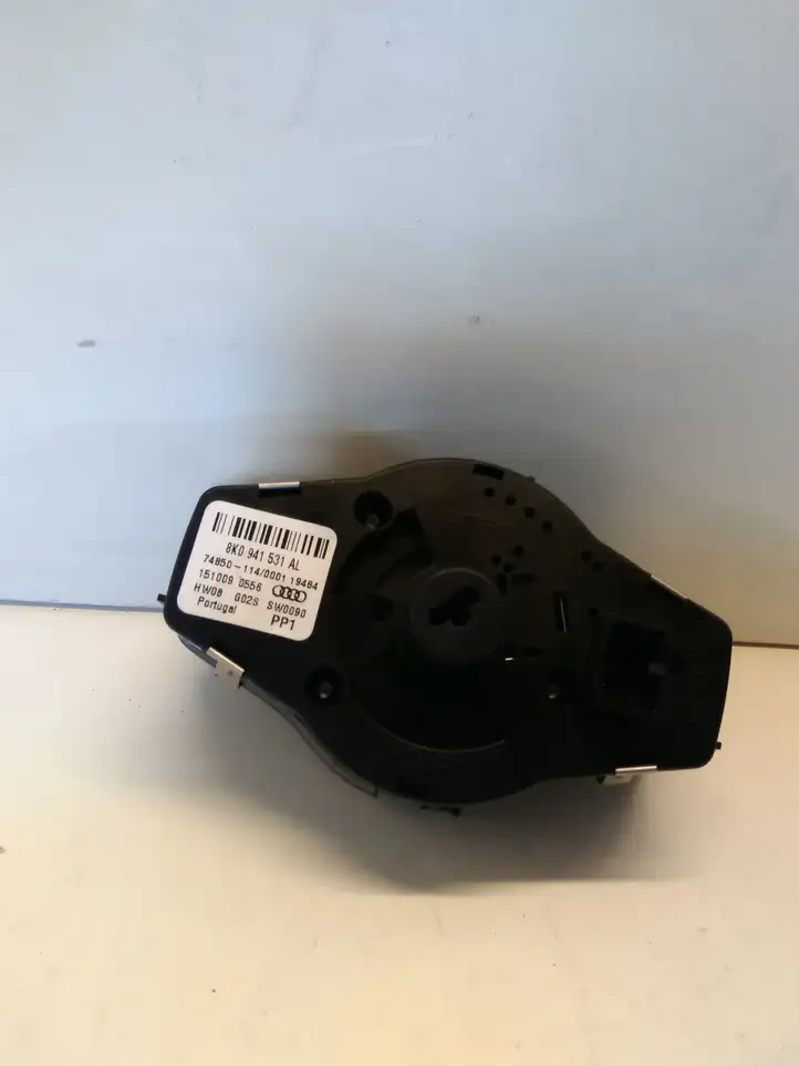 Audi A4 S4 B8 8K (2007 - 2011) 8K0941531AL Включатель фонарей — фото 3