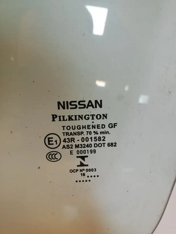 Nissan Qashqai (2013 - 2017) 43R001582 Стекло передней двери — фото 2