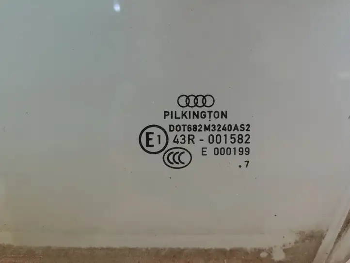 Audi A4 S4 B8 8K (2007 - 2011) 43R001582 Стекло передней двери — фото 2