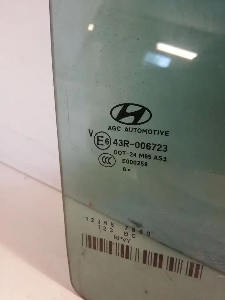 Hyundai Tucson TL (2015 - ) 43R006723 Стекло задней двери — фото 2