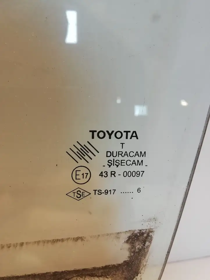 Toyota Corolla Verso AR10 (2004 - 2009) 43R00097 Стекло передней двери — фото 2