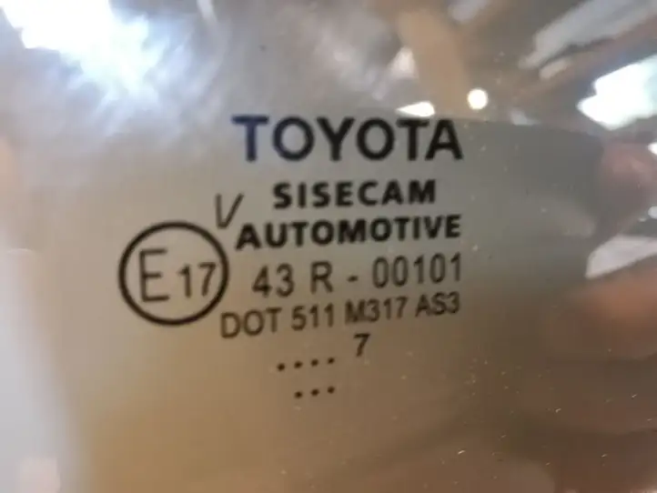 Toyota C-HR I (2016 - 2022) 43R00101 Стекло задней двери — фото 2