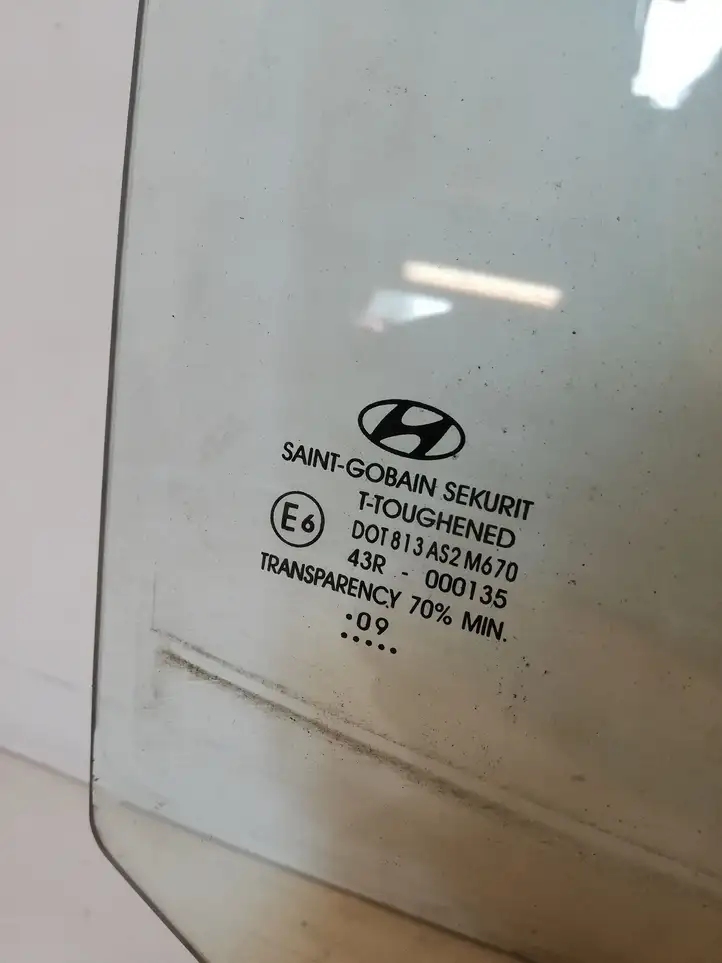 Hyundai i10 (2007 - 2012) 43R000135 Стекло задней двери — фото 2