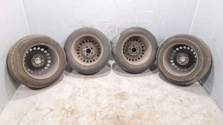 Mercedes-Benz A W169 (2004 - 2012)   Стальной штампованный обод (ободья) колеса R 15