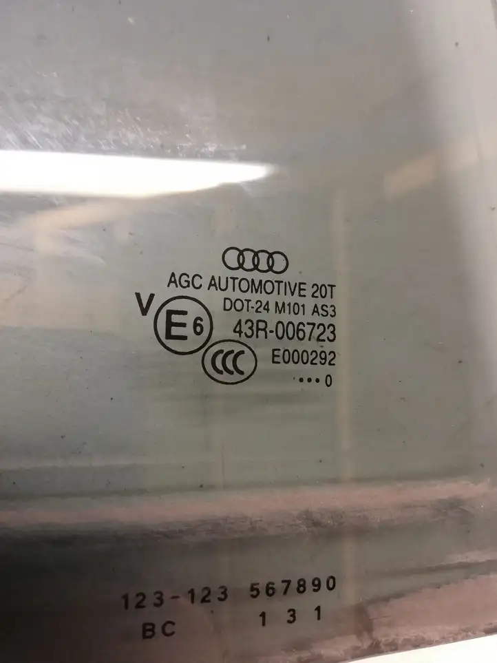 Audi Q5 SQ5 (2008 - 2012) 43R006723 Стекло задней двери — фото 2