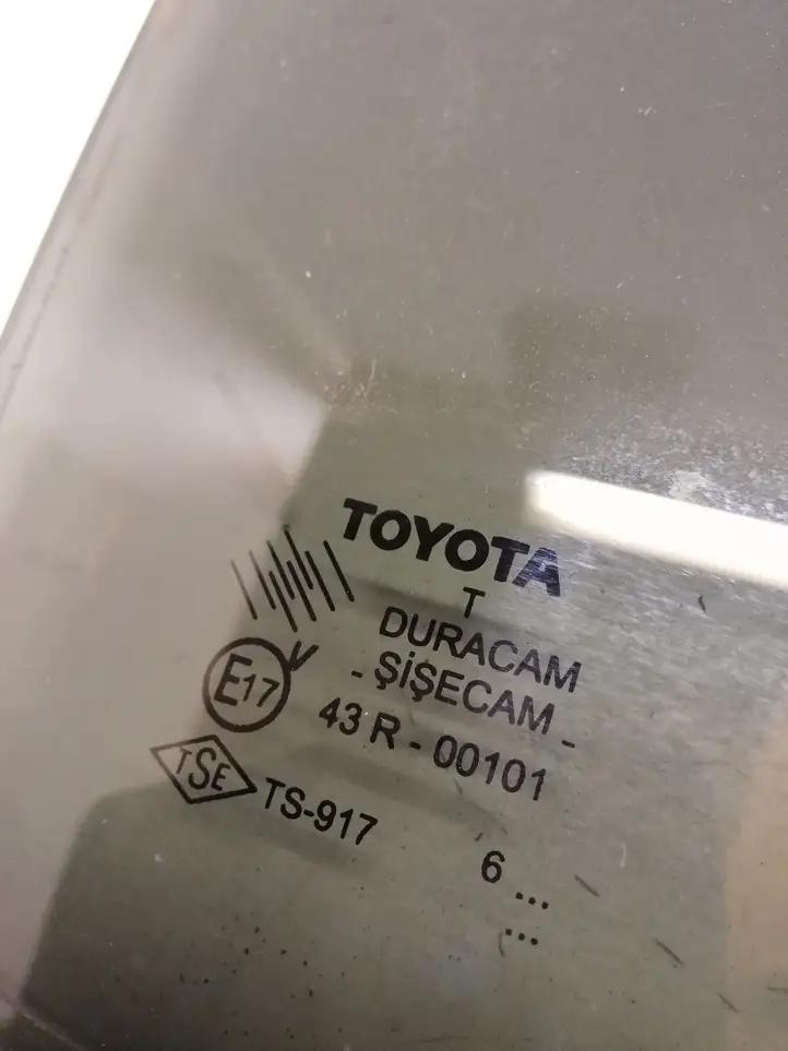 Toyota Corolla Verso AR10 (2004 - 2009) 43R00101 Стекло задней двери — фото 2