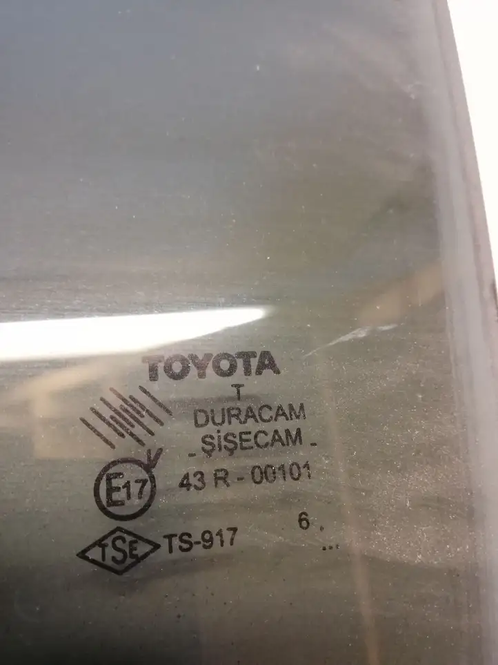 Toyota Corolla Verso AR10 (2004 - 2009) 43R00101 Стекло задней двери — фото 2