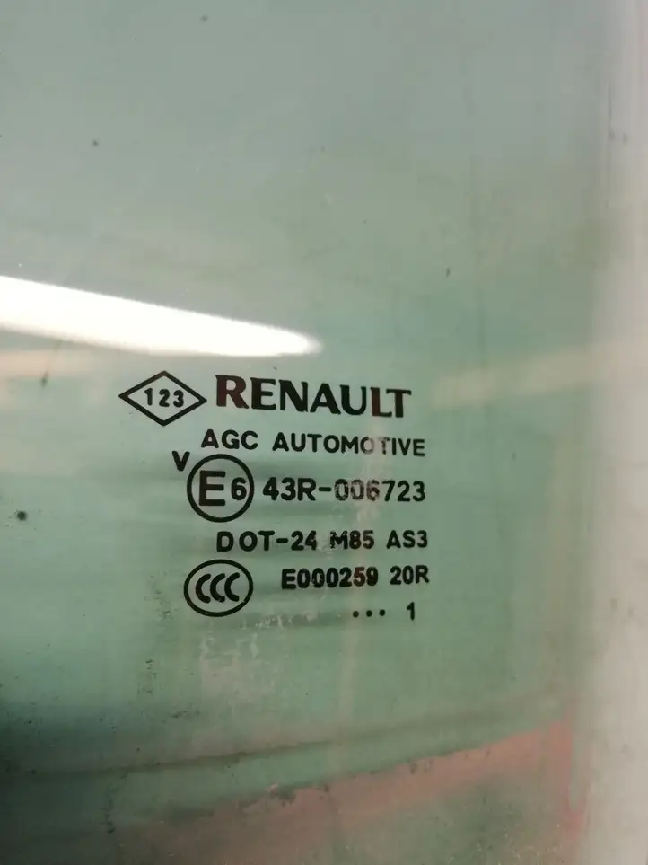 Renault Scenic III - Grand scenic III (2009 - 2016) 43R006723 Стекло задней двери — фото 2