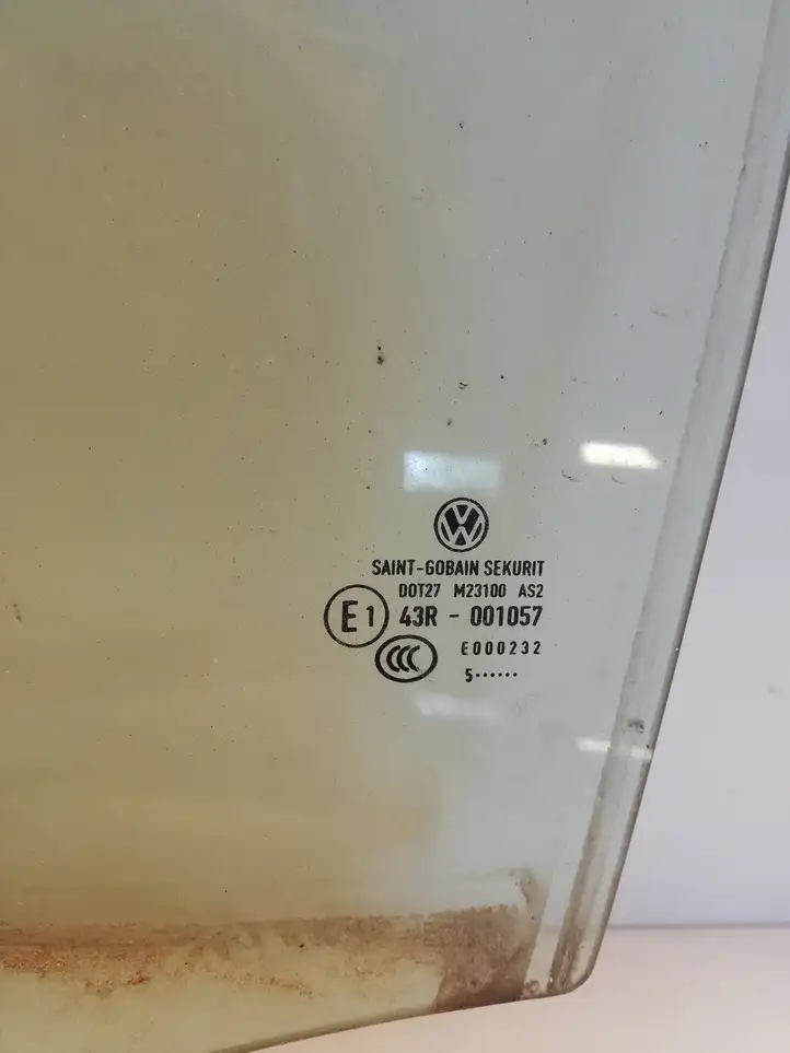 Volkswagen Golf Plus (2004 - 2008) 43R001057 Стекло задней двери — фото 2