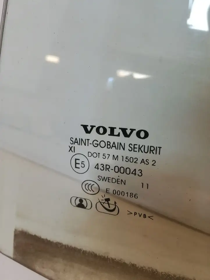 Volvo S60 (2013 - 2018) 43R00043 Стекло задней двери — фото 2