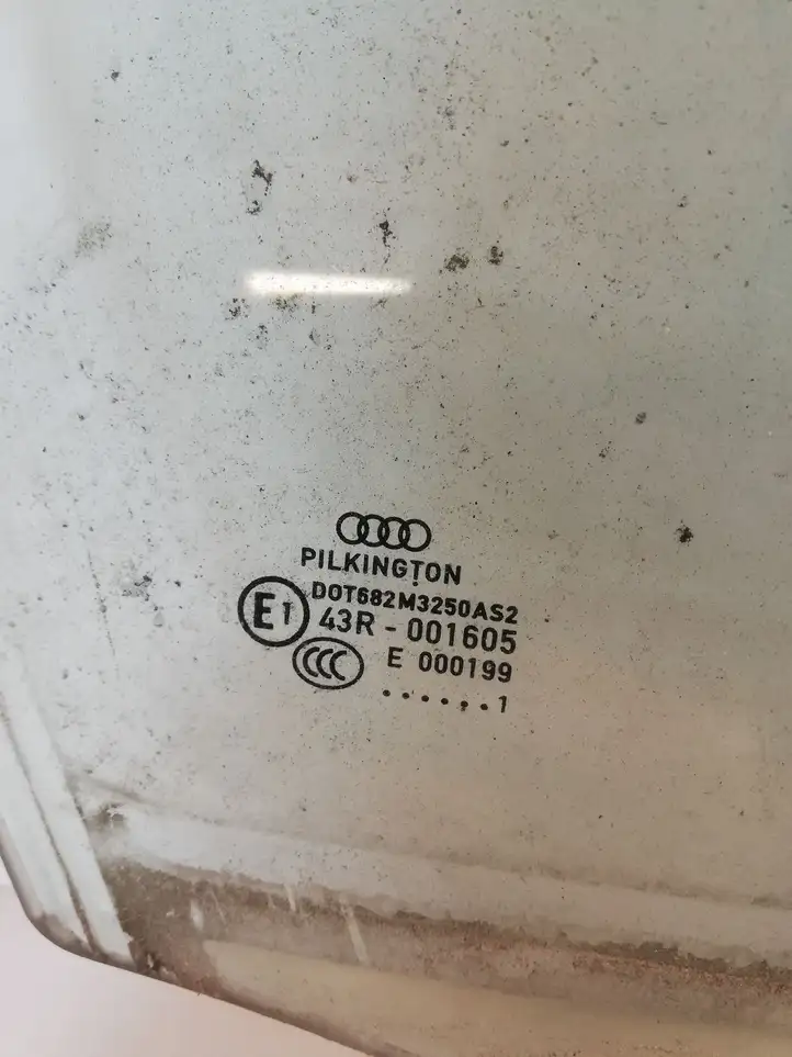 Audi A4 S4 B8 8K (2007 - 2011) 43R001605 Стекло передней двери — фото 2