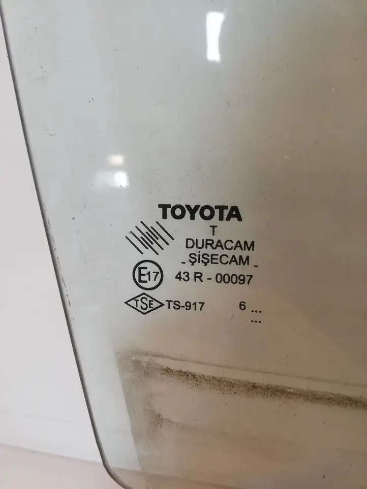 Toyota Corolla Verso AR10 (2004 - 2009) 43R00097 Стекло передней двери — фото 2