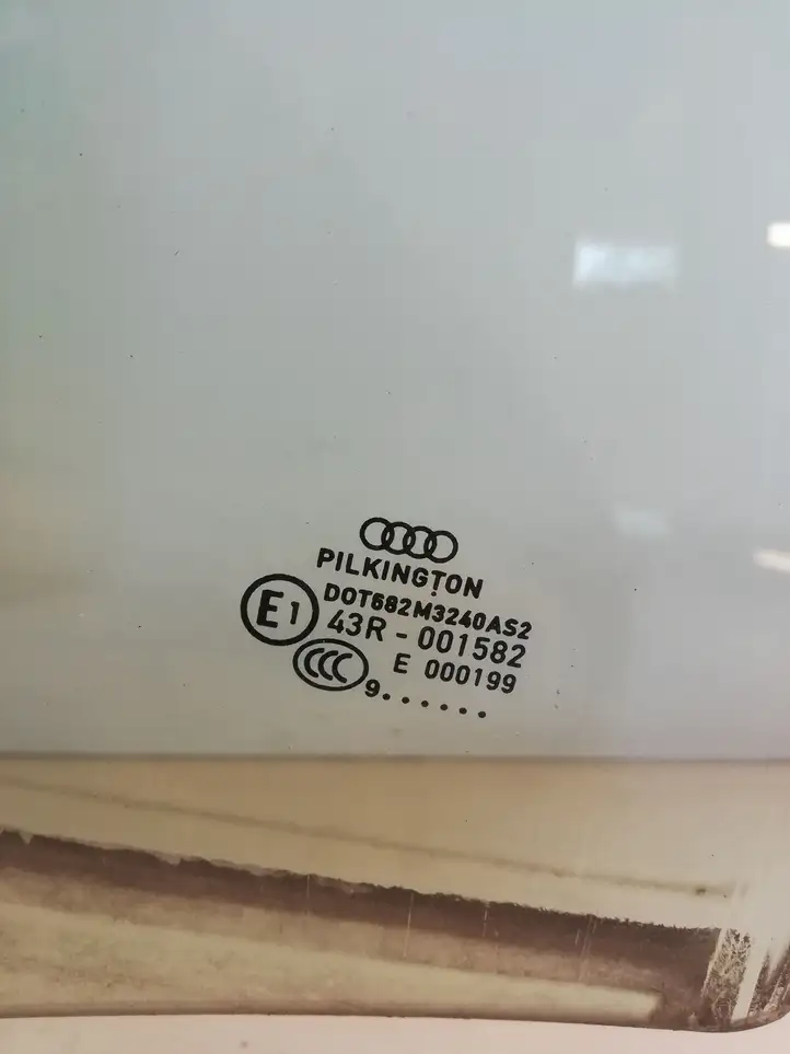 Audi A4 S4 B8 8K (2007 - 2011) 43R001582 Стекло задней двери — фото 2