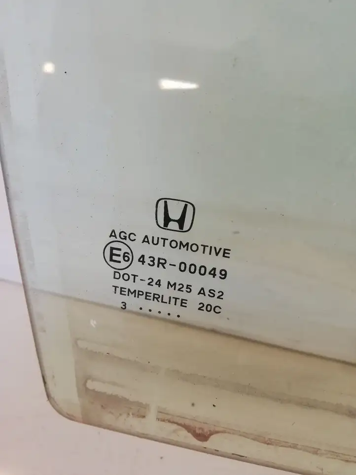 Honda CR-V (2012 - 2016) 43R00049 Стекло задней двери — фото 2