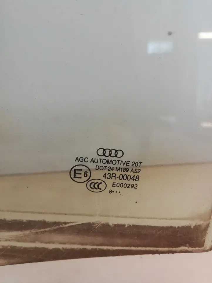 Audi Q5 SQ5 (2008 - 2012) 43R00048 Стекло задней двери — фото 1