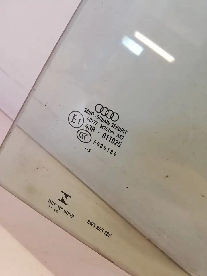 Audi A4 S4 B9 (2015 - 2019) 43R011025 Стекло задней двери — фото 2
