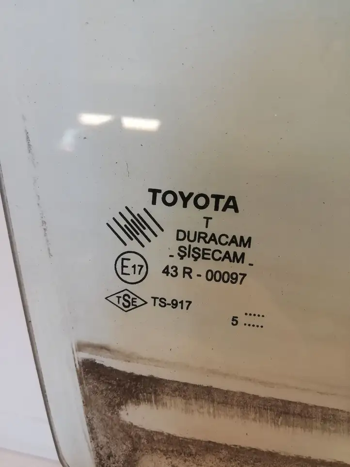 Toyota Corolla Verso AR10 (2004 - 2009) 43R00097 Стекло передней двери — фото 2