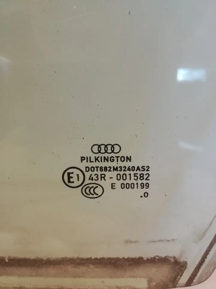 Audi A4 S4 B8 8K (2007 - 2011) 43R001582 Стекло передней двери — фото 2