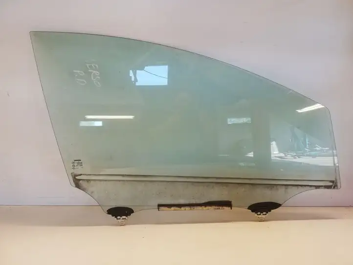 Toyota Corolla Verso AR10 (2004 - 2009) 43R00097 Стекло передней двери — фото 1