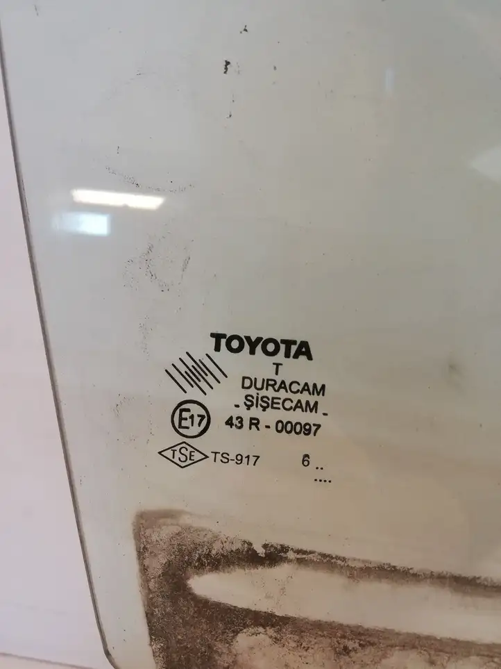 Toyota Corolla Verso AR10 (2004 - 2009) 43R00097 Стекло передней двери — фото 2