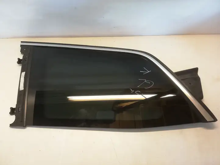 Mercedes-Benz GL X166 (2013 - 2019) A1666700150 Заднее боковое стекло — фото 1