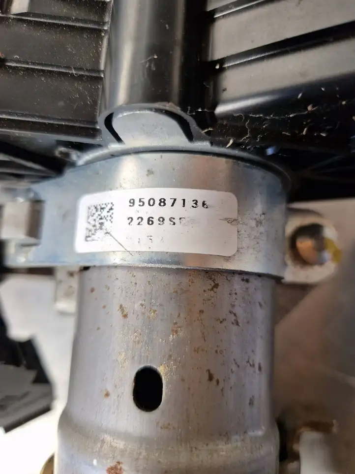 Opel Mokka (2012 - 2016) 95087136 Комплект оси рулевого колеса — фото 3