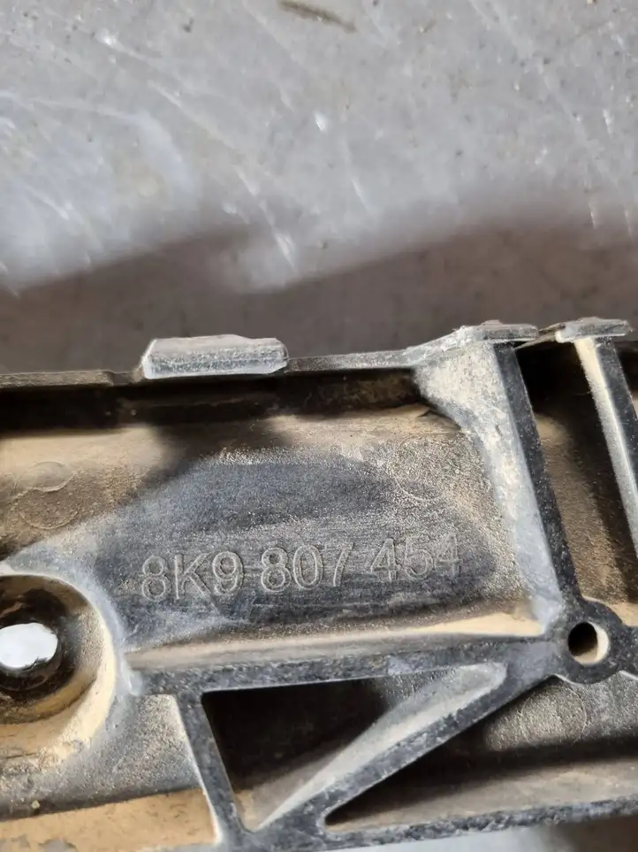 Audi A4 S4 B8 8K (2011 - 2015) 8K9807454 Кронштейн заднего бампера — фото 3