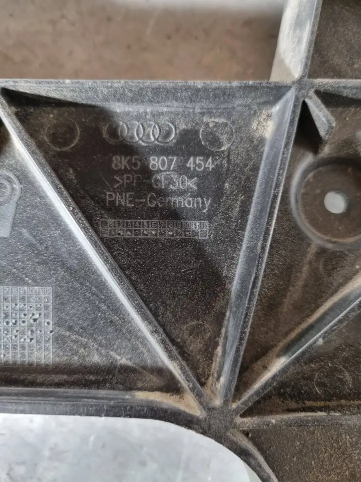 Audi A4 S4 B8 8K (2011 - 2015) 8K5807454 Кронштейн заднего бампера — фото 3