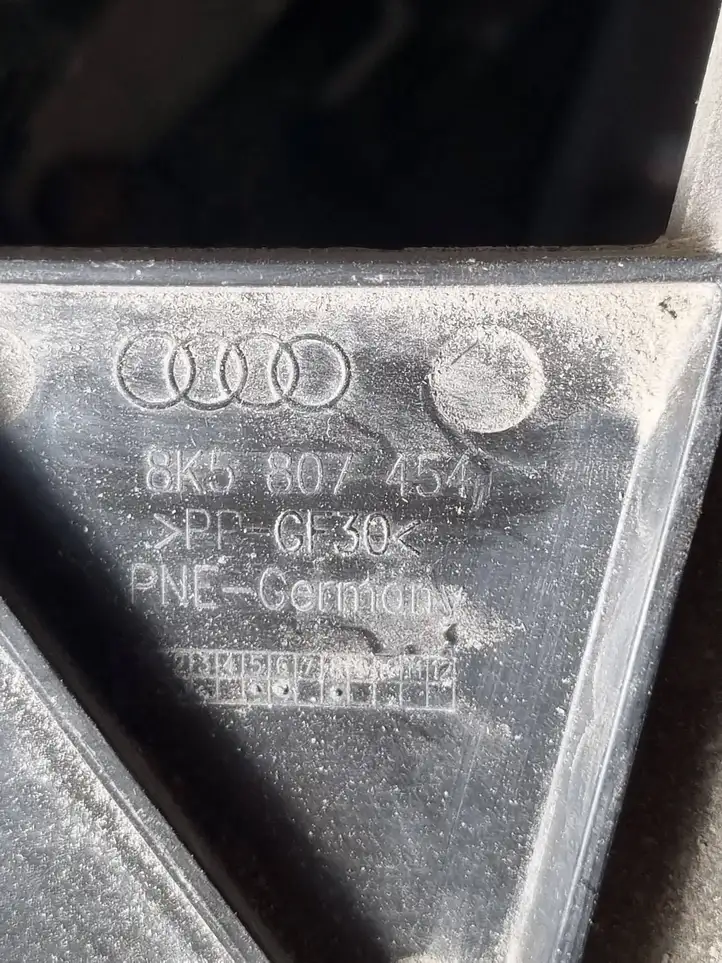 Audi A4 S4 B8 8K (2011 - 2015) 8K5807454 Кронштейн заднего бампера — фото 3