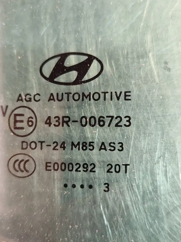 Hyundai ix35 (2013 - 2019) 43R006723 Стекло задней двери — фото 3