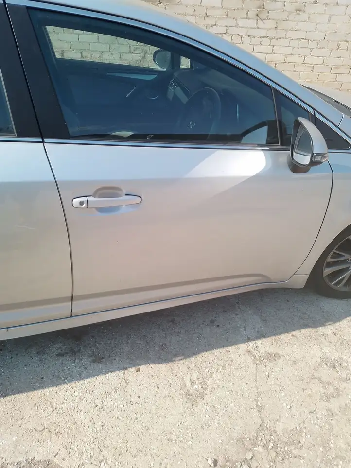 Toyota Avensis T270 (2015 - 2018) 1F7 Дверь — фото 1