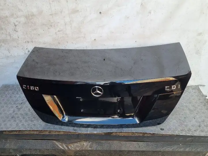 Mercedes-Benz C W204 (2007 - 2014) 2052223353 Крышка багажника — фото 1