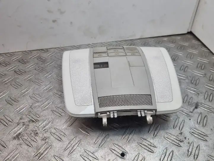 Mercedes-Benz C W204 (2007 - 2014) A2048202001 Передняя подсветка — фото 2