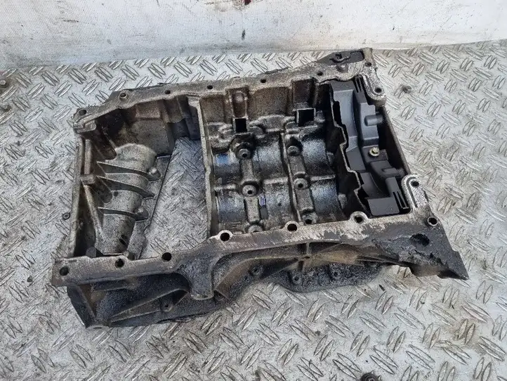 Renault Scenic II - Grand scenic II (2003 - 2006) 8200600642 Картер двигателя — фото 6