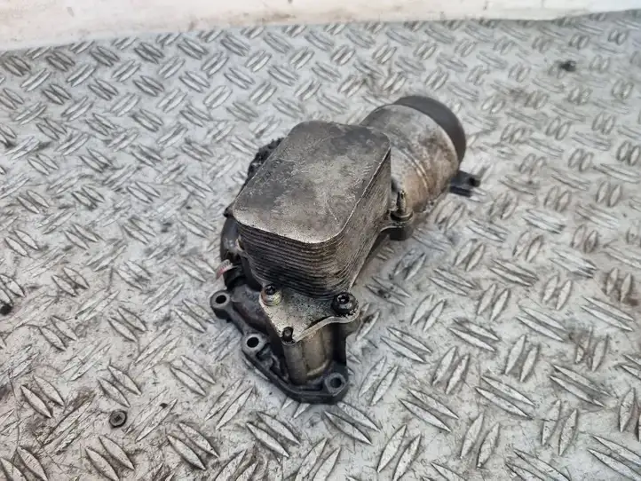 Ford Focus (2008 - 2011) 9656970080 Кронштейн масляного фильтра — фото 3