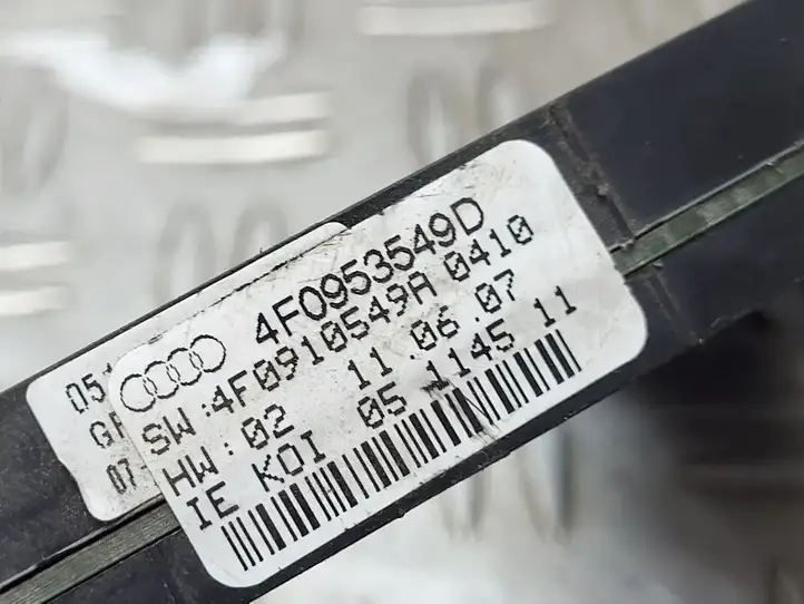Audi A6 S6 C6 4F (2008 - 2011) 4F0953549D Датчик угла поворота руля — фото 2