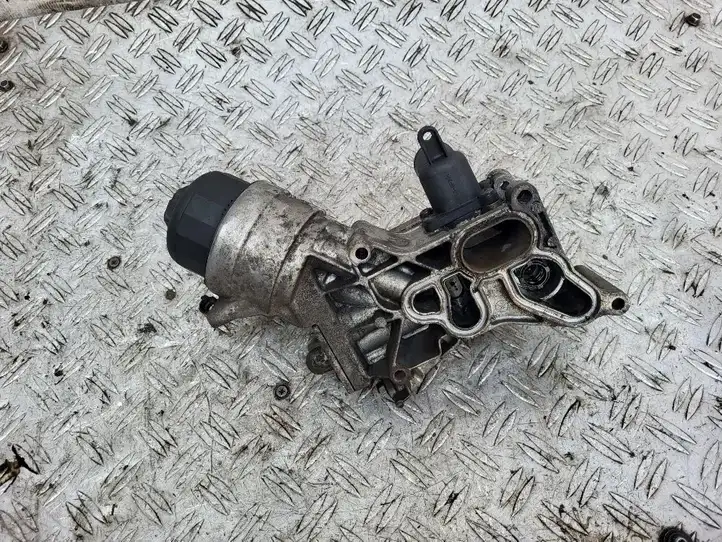 Opel Meriva B (2010 - 2014) 55213468 Кронштейн масляного фильтра — фото 5