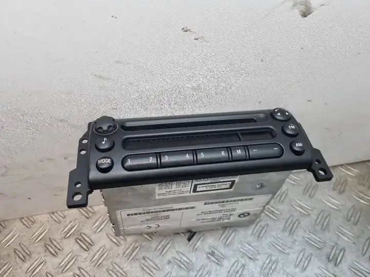 Mini One Cooper Cabrio R52 (2003 - 2008) 6976890 Магнитола / мультимедийная система — фото 1