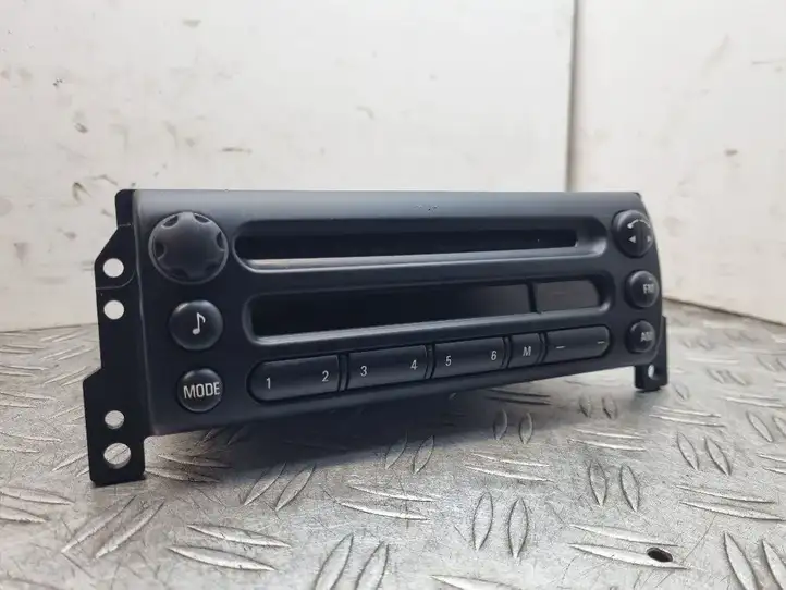 Mini One Cooper Cabrio R52 (2003 - 2008) 6976890 Магнитола / мультимедийная система — фото 3