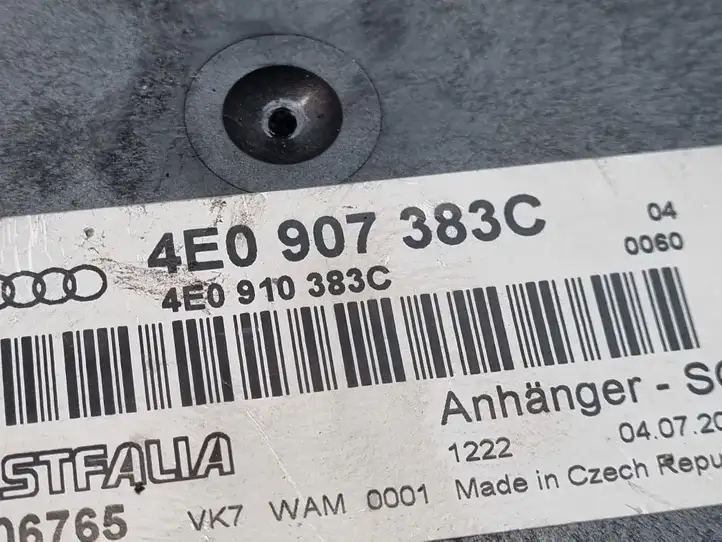 Audi Q7 4L (2005 - 2009) 4E0907383C Блок управления фаркопом — фото 3