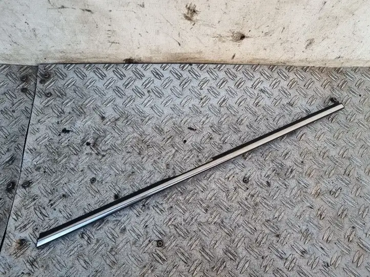 Mini One Cooper Cabrio R52 (2003 - 2008) 7072932 Облицовка заднего бокового стекла — фото 1