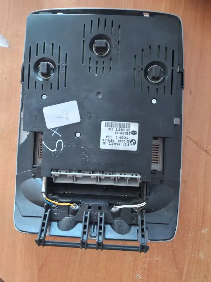 BMW X5 E70 (2006 - 2013) 61319144070 Передняя подсветка — фото 3