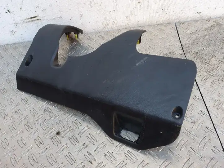 Toyota MR2 (W30) III (2000 - 2007) 5543217060 Нижняя отделка панели приборов — фото 2